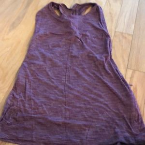 Lululemon tank